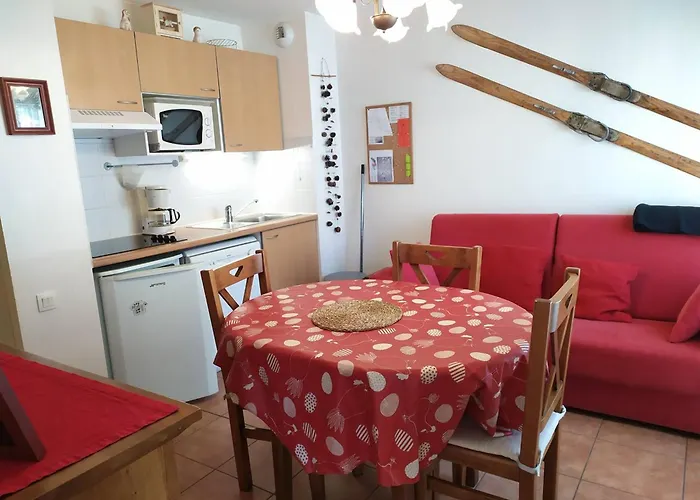 T2 Cosy Avec Parking Et Cellier à Skis à - Fr-1-812-19 Cauterets